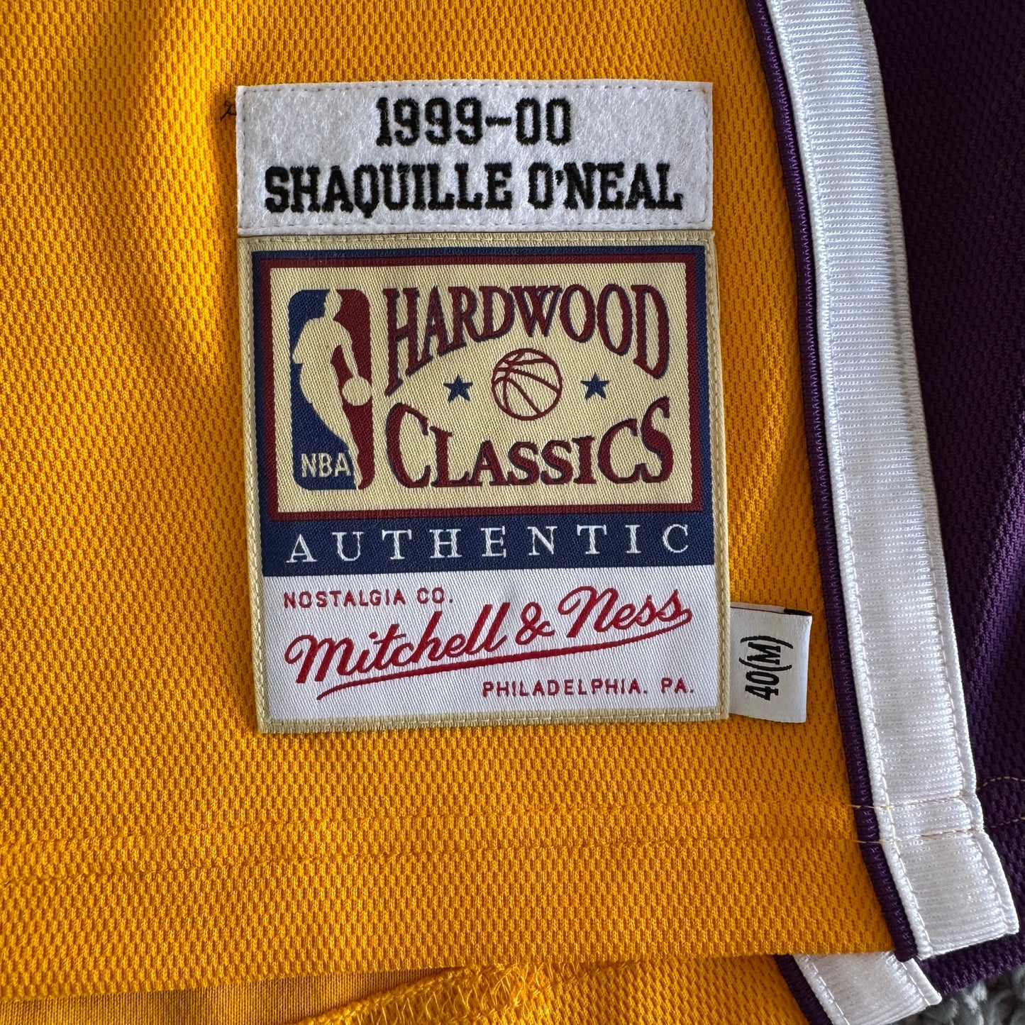 Mitchell & Ness 2000 Shaquille O'Neal NBA Los Angeles Lakers Finals Jersey 40-M