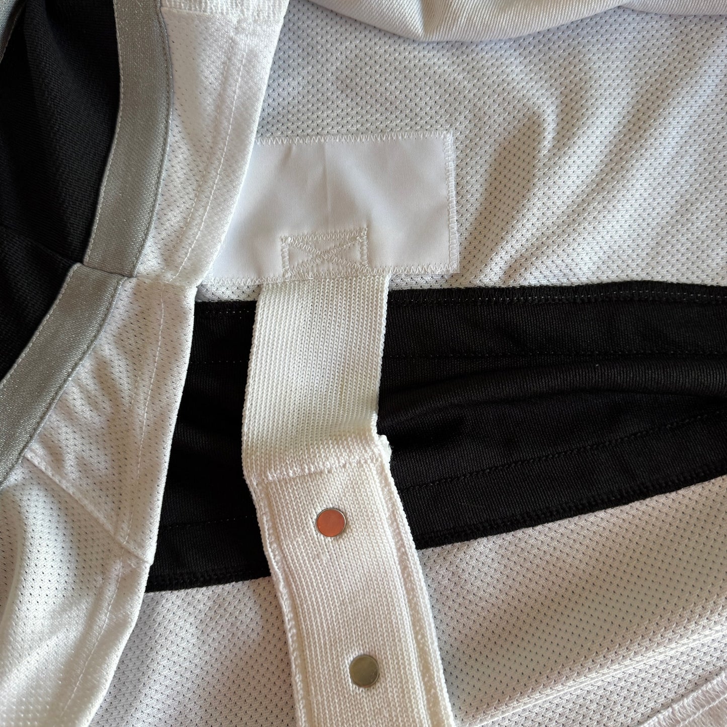 NWT 2011 Reebok NHL Los Angeles Kings Authentic Indo-Edge White Jersey Sz 52 XXL