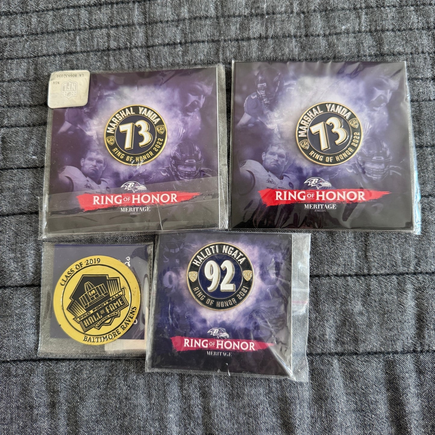 (4) NFL Baltimore Ravens Hall of Fame Memorabilia- Coin, Pins - Reed Suggs Yanda