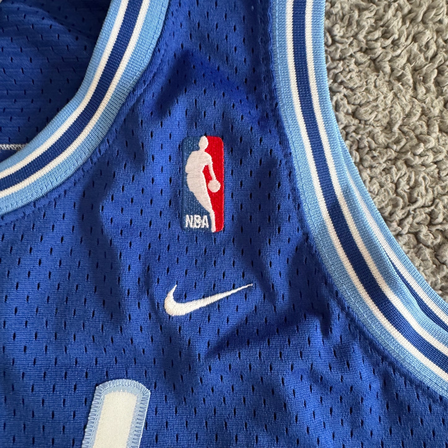 Kobe Bryant Vintage NBA 2004 Los Angeles Lakers Nike Jersey 2XL Blue Swingman