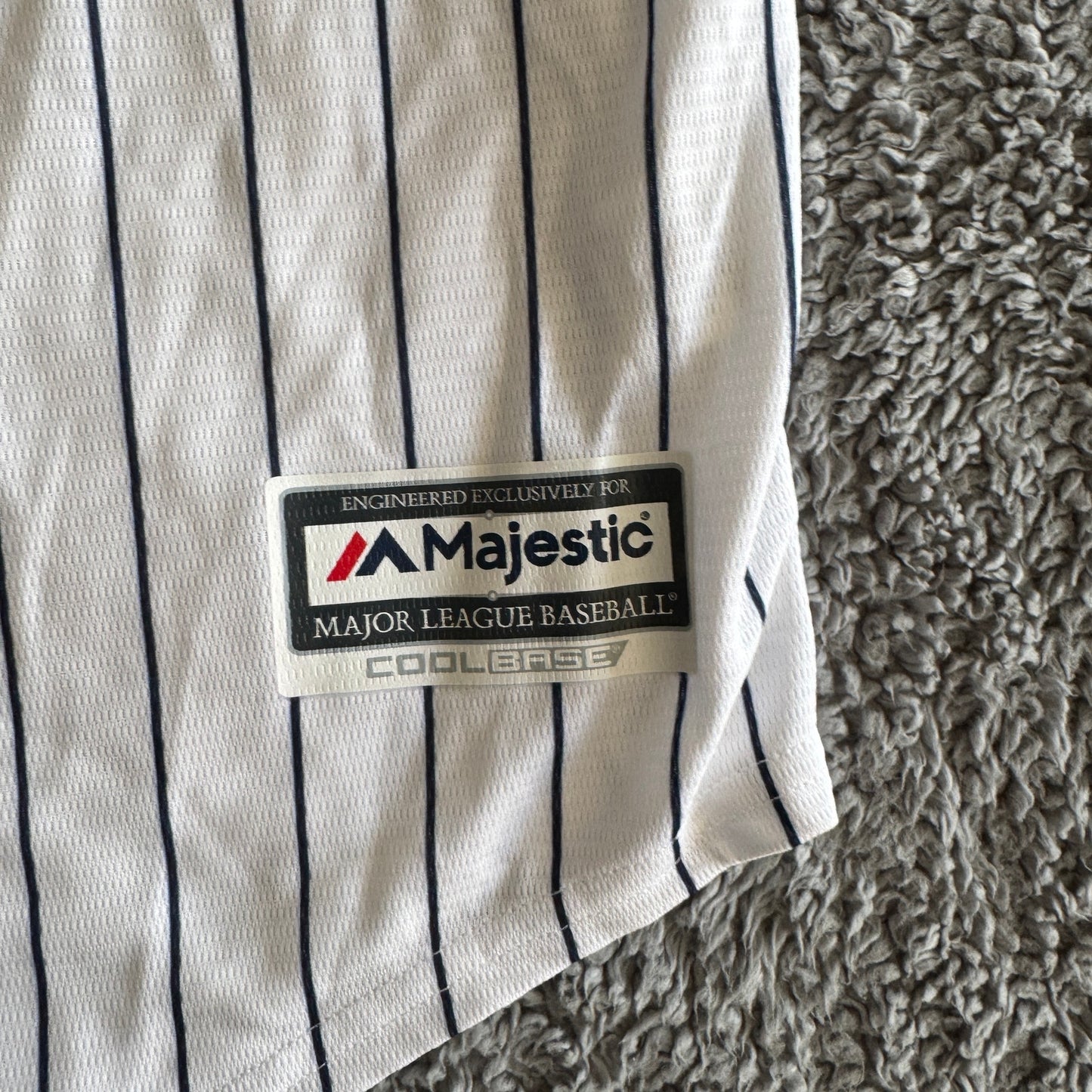 2014 Majestic MLB New York Yankees Derek Jeter #2 Jersey Captain Patch XL NWT