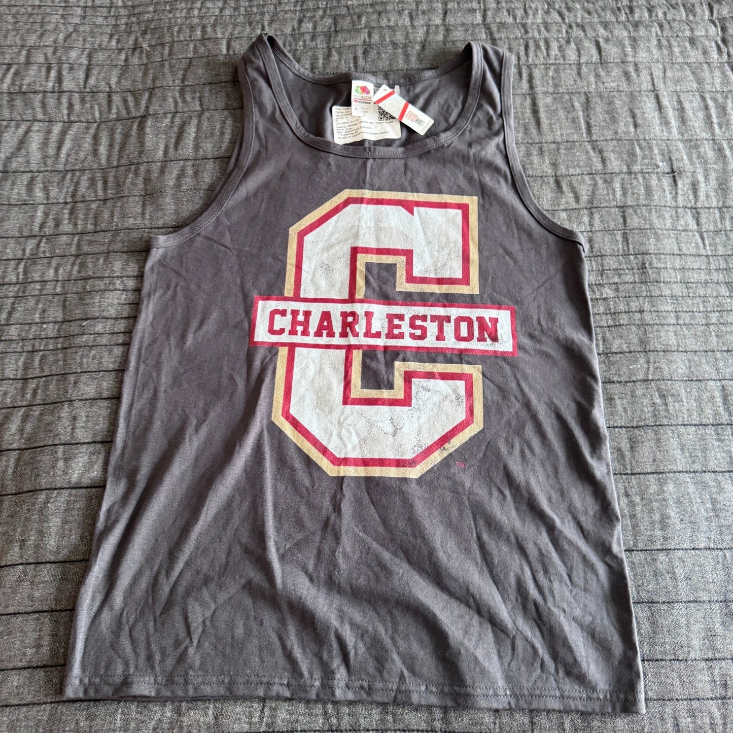 NWT Fruit of the Loom Charleston Cougars Gray NCAA Logo Tank Top Men's Small
