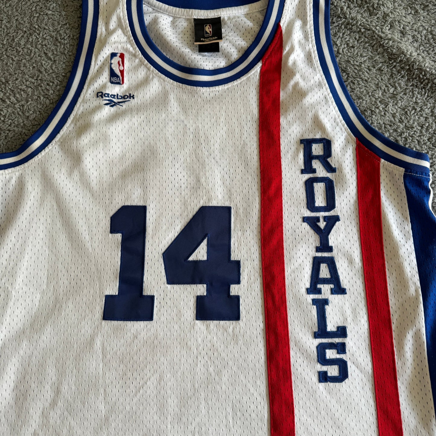 Vintage 2005 Reebok NBA Cincinatti Royals Oscar Robertson HWC Jersey XL RARE