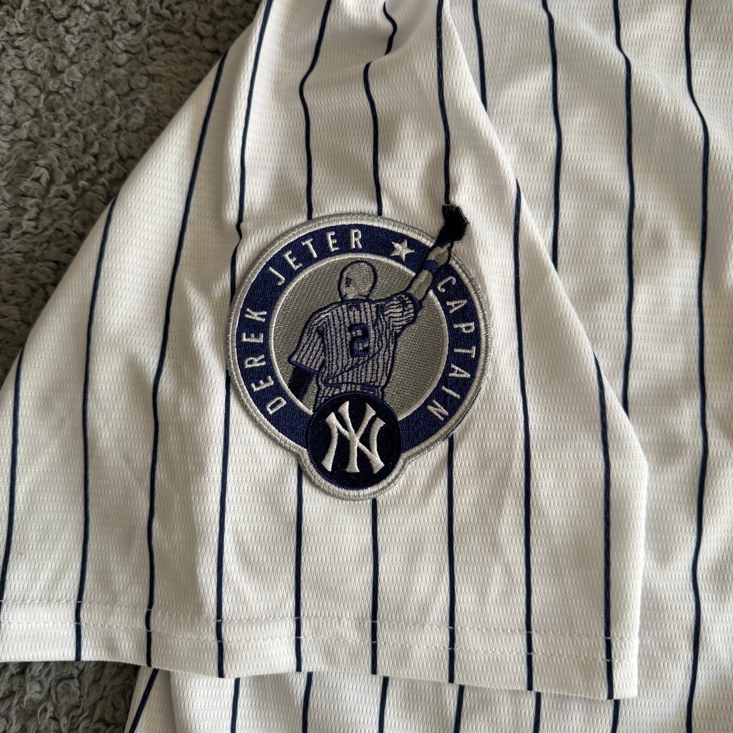 2014 Majestic MLB New York Yankees Derek Jeter #2 Jersey Captain Patch XL NWT