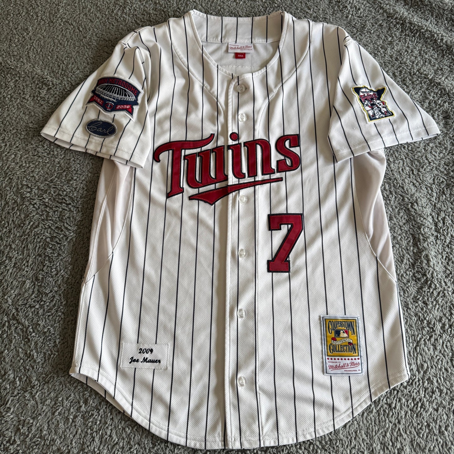 100% Authentic 2009 Mitchell & Ness Joe Mauer MLB Minnesota Twins Jersey 40-M