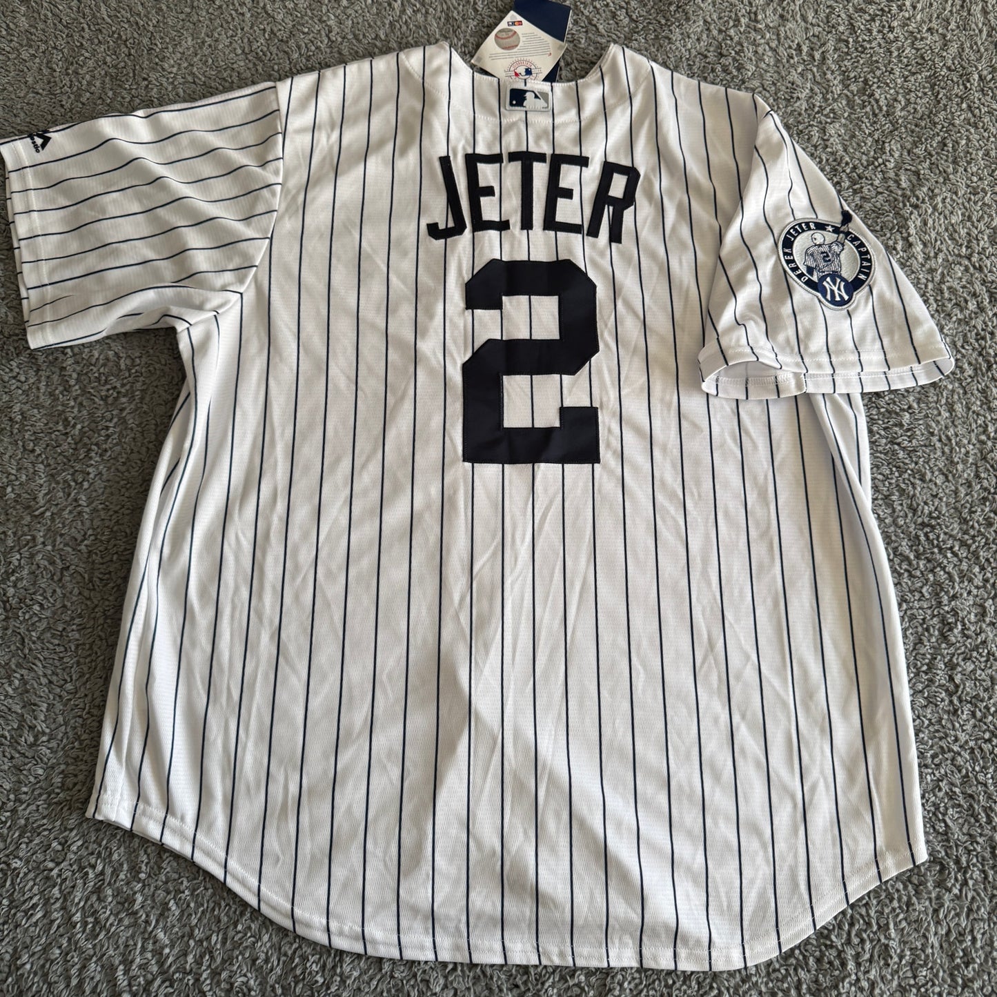 2014 Majestic MLB New York Yankees Derek Jeter #2 Jersey Captain Patch XL NWT