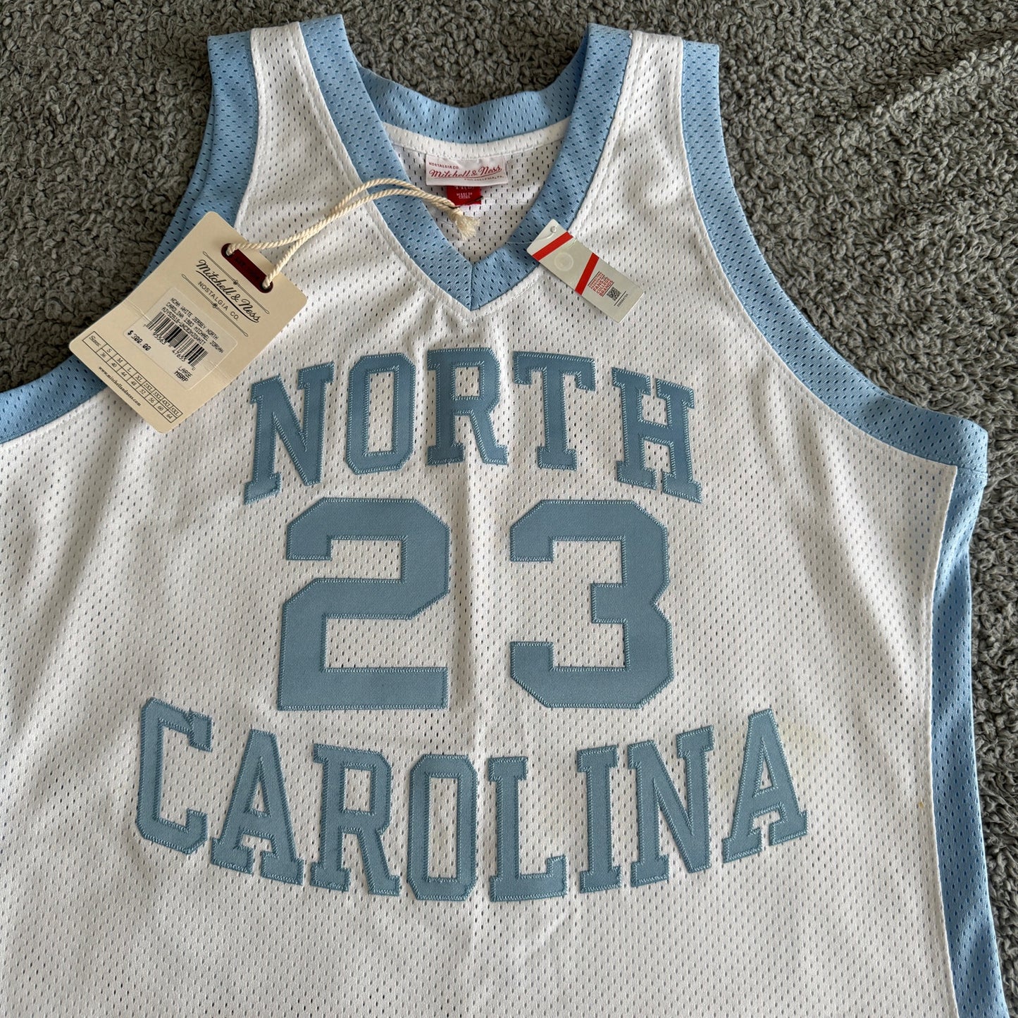 NWT Authentic Mitchell & Ness Michael Jordan UNC Tar Heels 1983-84 Jersey Sz 44