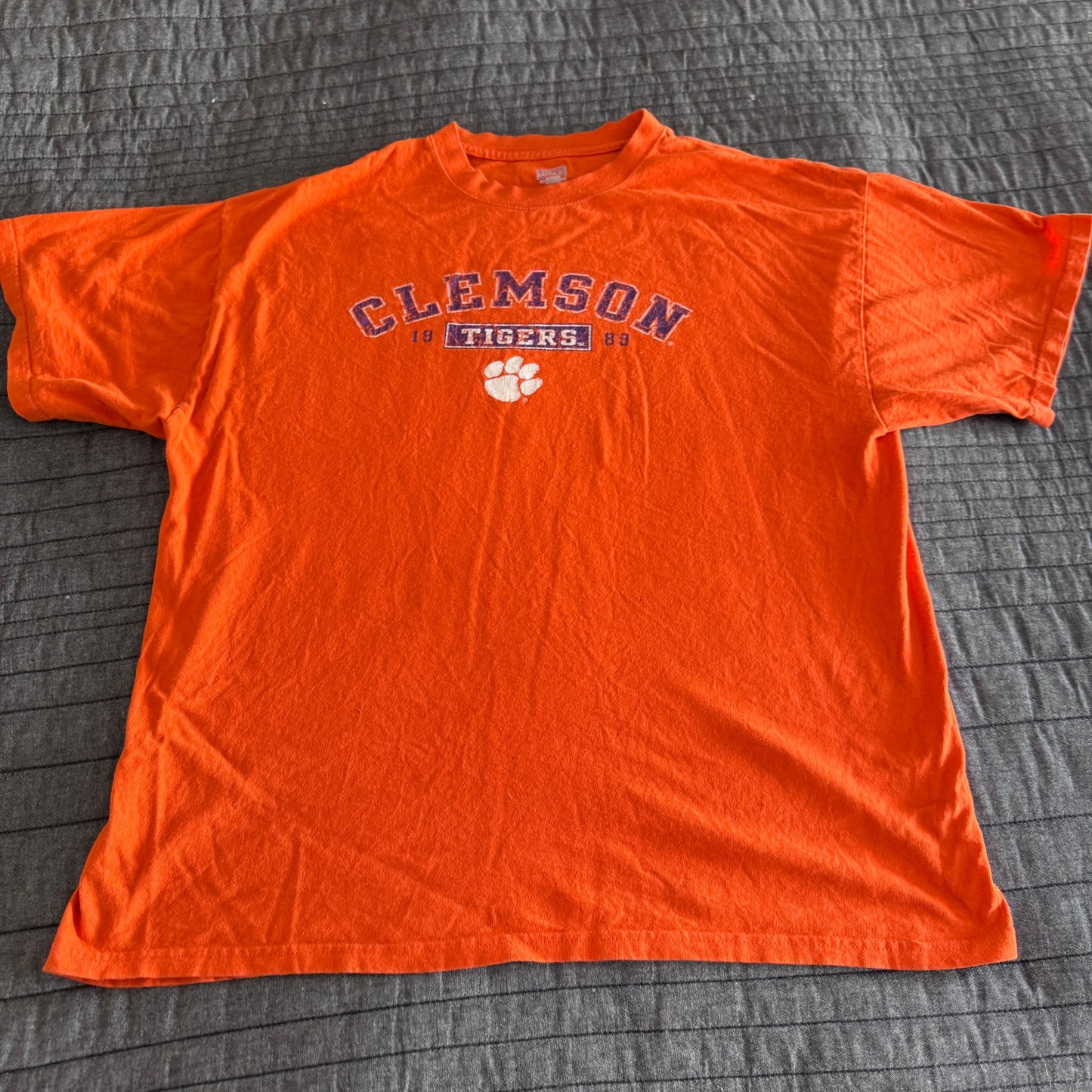 Vintage Soffe NCAA Clemson Tigers Orange Logo Paw 1889 T Shirt Men's X-Large