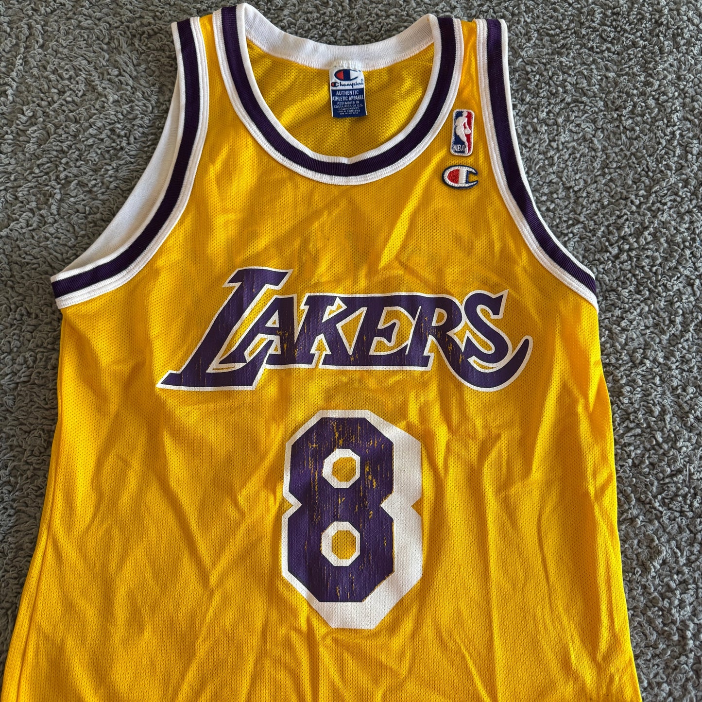 Kobe Bryant Authentic Champion Los Angeles Lakers #8 Gold Jersey 40 M 97-98 RARE