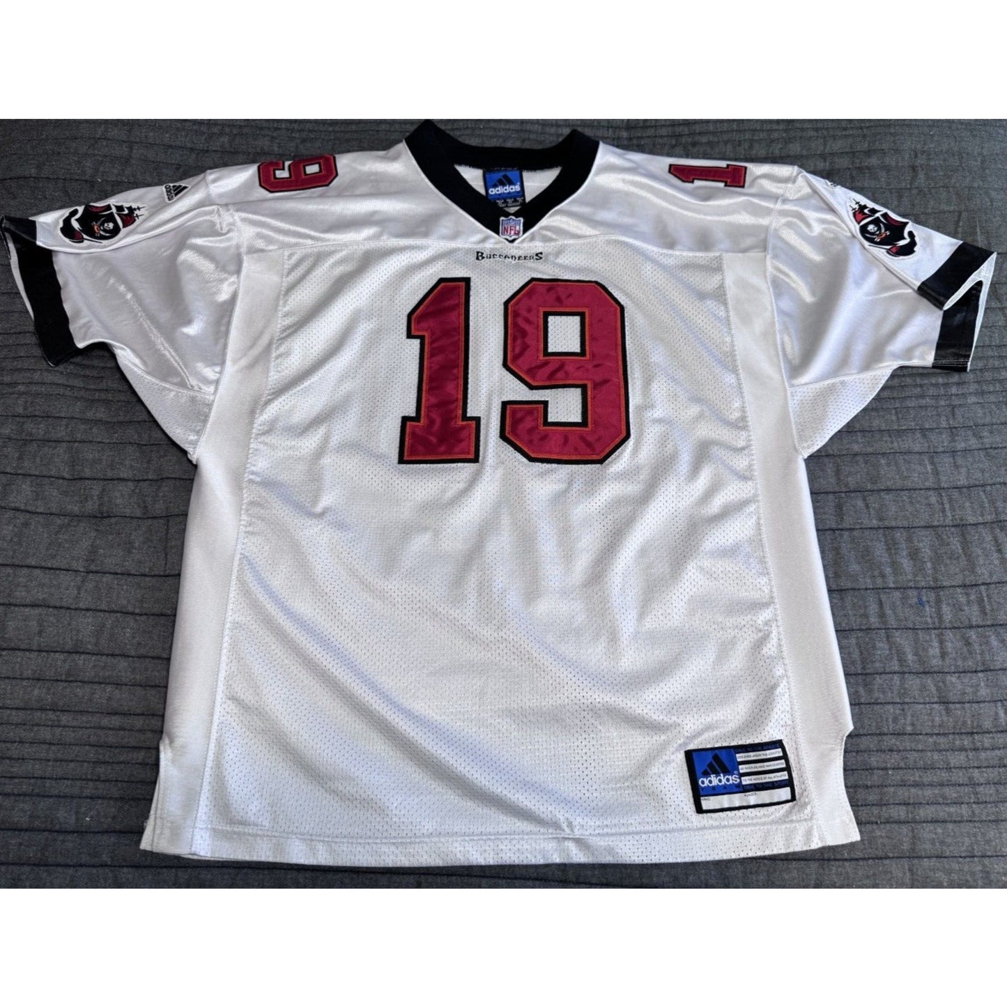 2000 Keyshawn Johnson NFL Tampa Bay Bucaneers Authentic Adidas Jersey 54 XXL Y2K