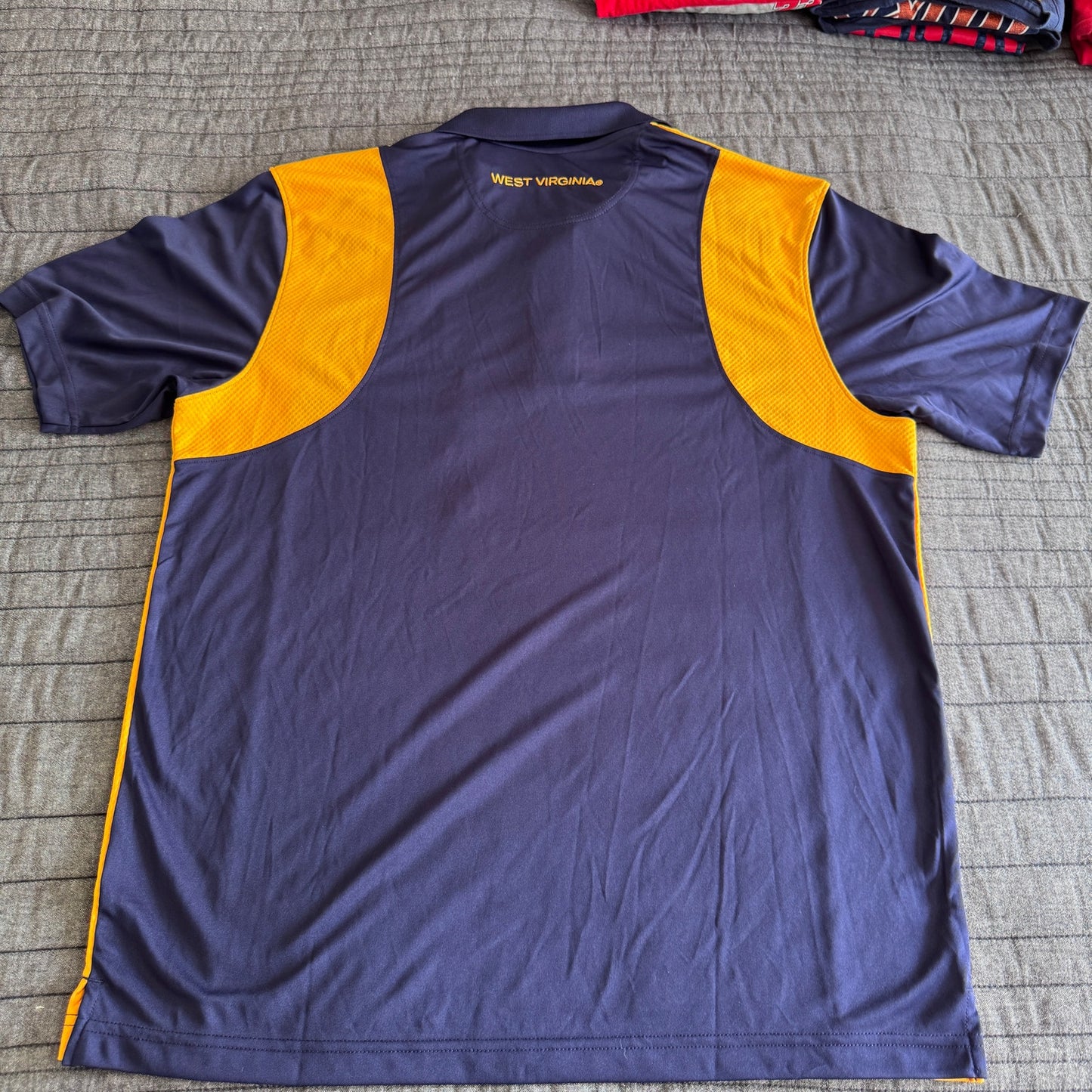 New KA Knights NCAA West Virginia Mountaineers Blue Yellow Logo Polo Men's Large